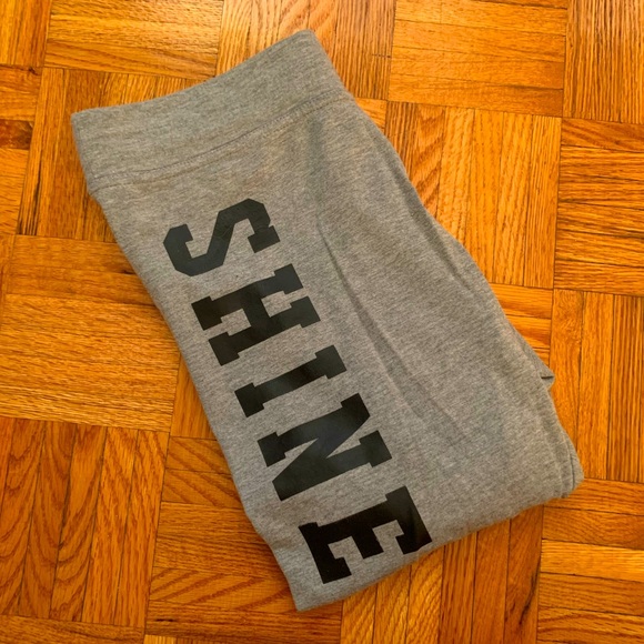 Grey “Shine” Leggings - size M - Picture 2 of 3